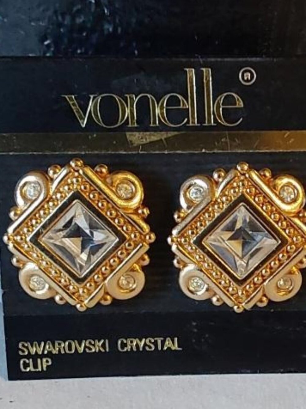 Vintage Vonelle Swan Signed Swarovski Crystal Clip-on Earrings